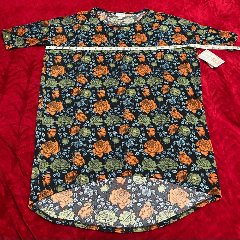 OVERSIZED XS NWT CLOSET CLEAR OUT ON ALL LULAROE MAKE AN OFFER BUNDLE SUPER SOFT - Picture 12 of 12